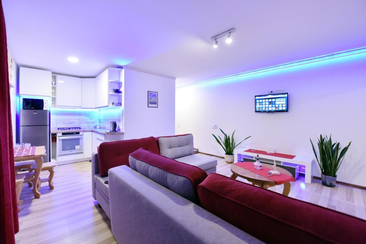 Neriesapartment No.2 Bedrooms Modern Suite In Centrum Palanga Kültér fotó